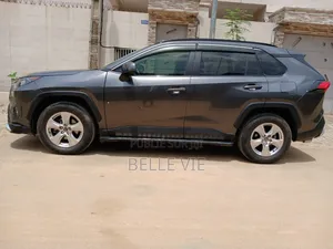 Toyota RAV4 2020 Noir