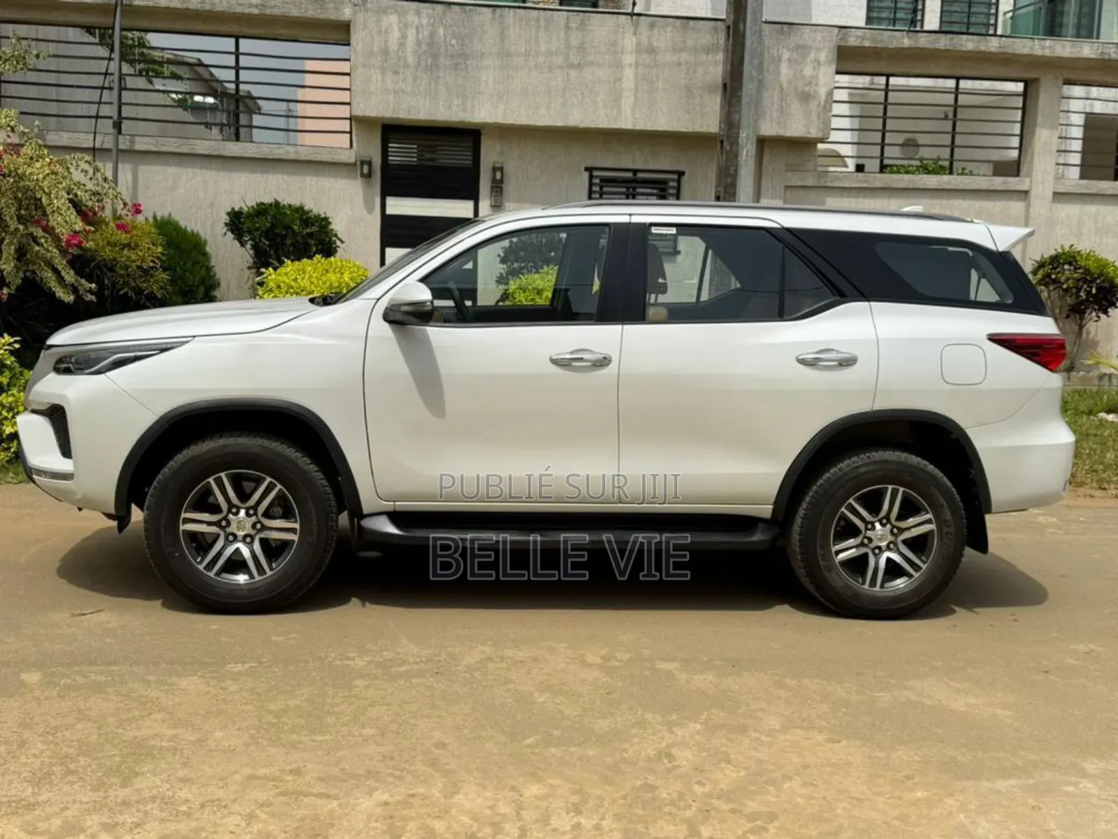 Toyota Fortuner 2025 Blanc