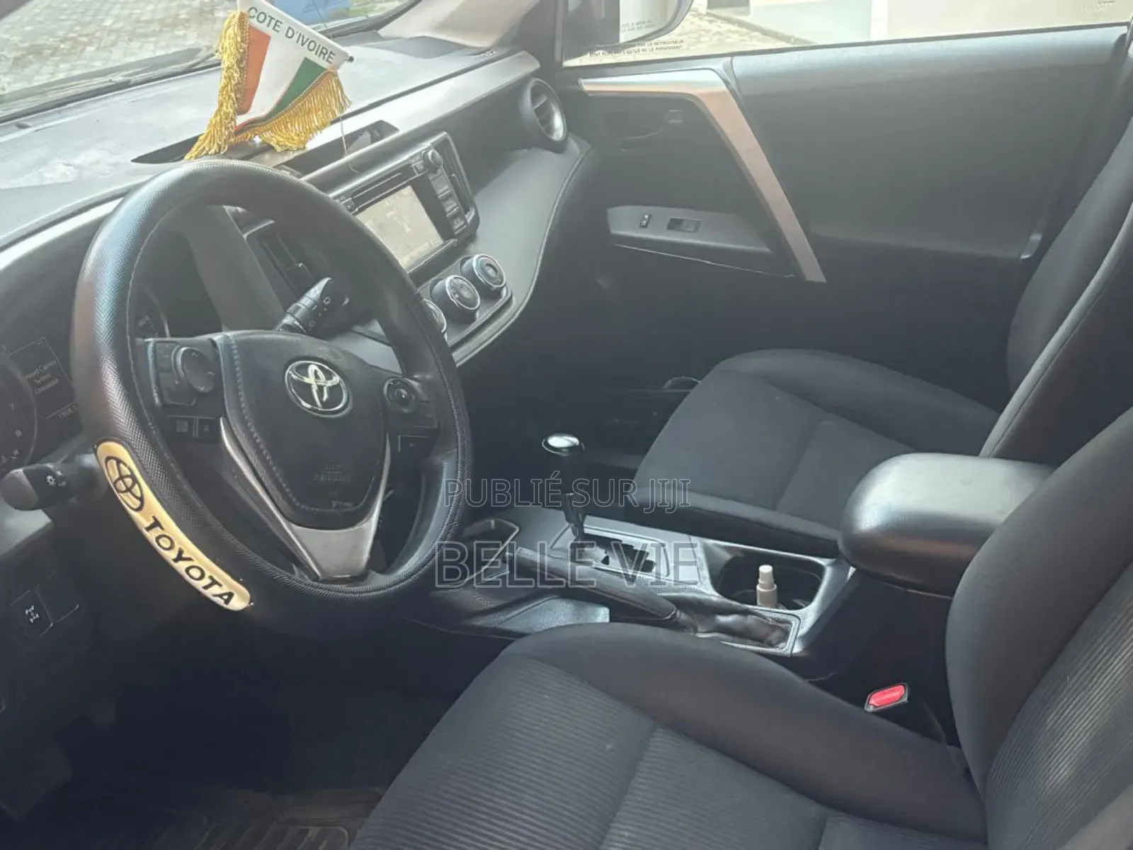 Toyota RAV4 Limited 4dr SUV (2.5L 4cyl 6A) 2018 Beige