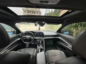 Hyundai Elantra Limited 2022 Bleu