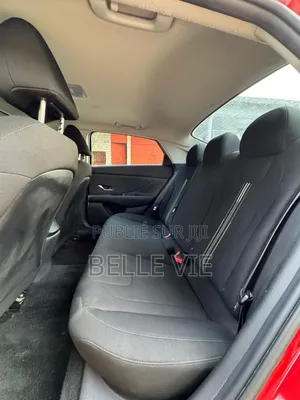 Hyundai Elantra SE 2022 Rouge