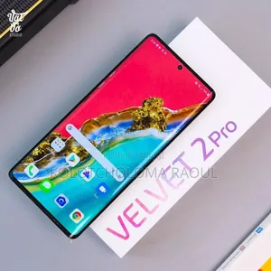 Nouveau LG Velours 128 GB Noir