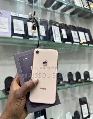 Nouveau Apple iPhone 7 32 GB Blanc