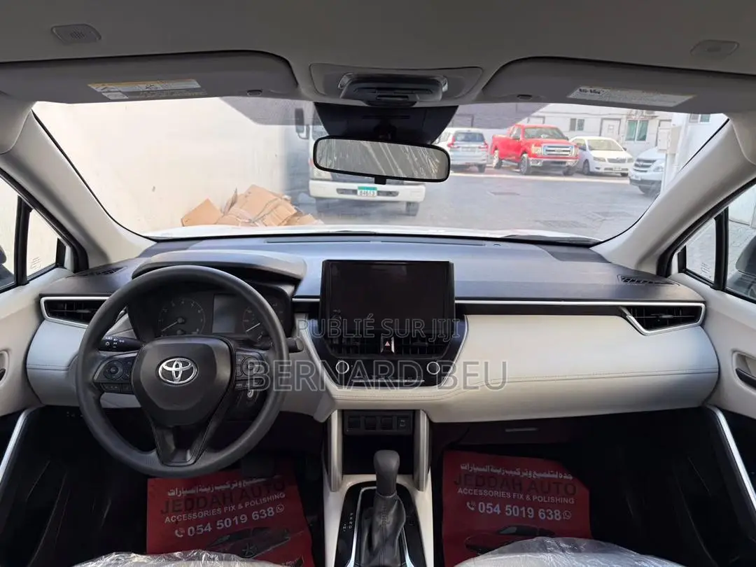 Toyota Corolla Nightshade 2024 Blanc