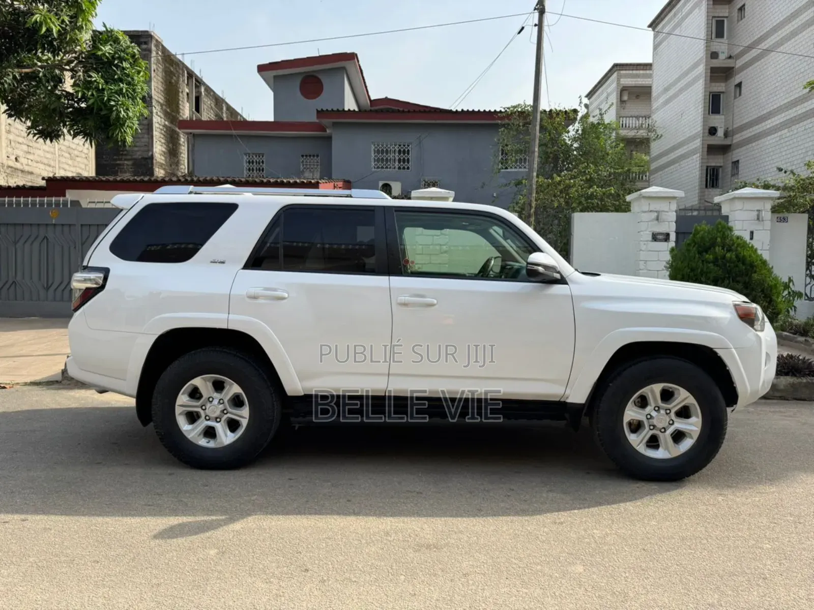 Toyota 4-Runner SR5 4x4 2018 Blanc