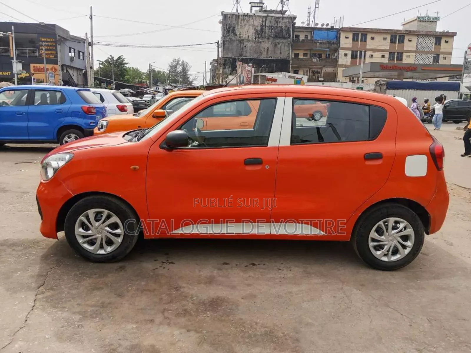 Toyota Vitz 2020 Orange