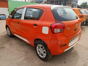 Toyota Vitz 2020 Orange