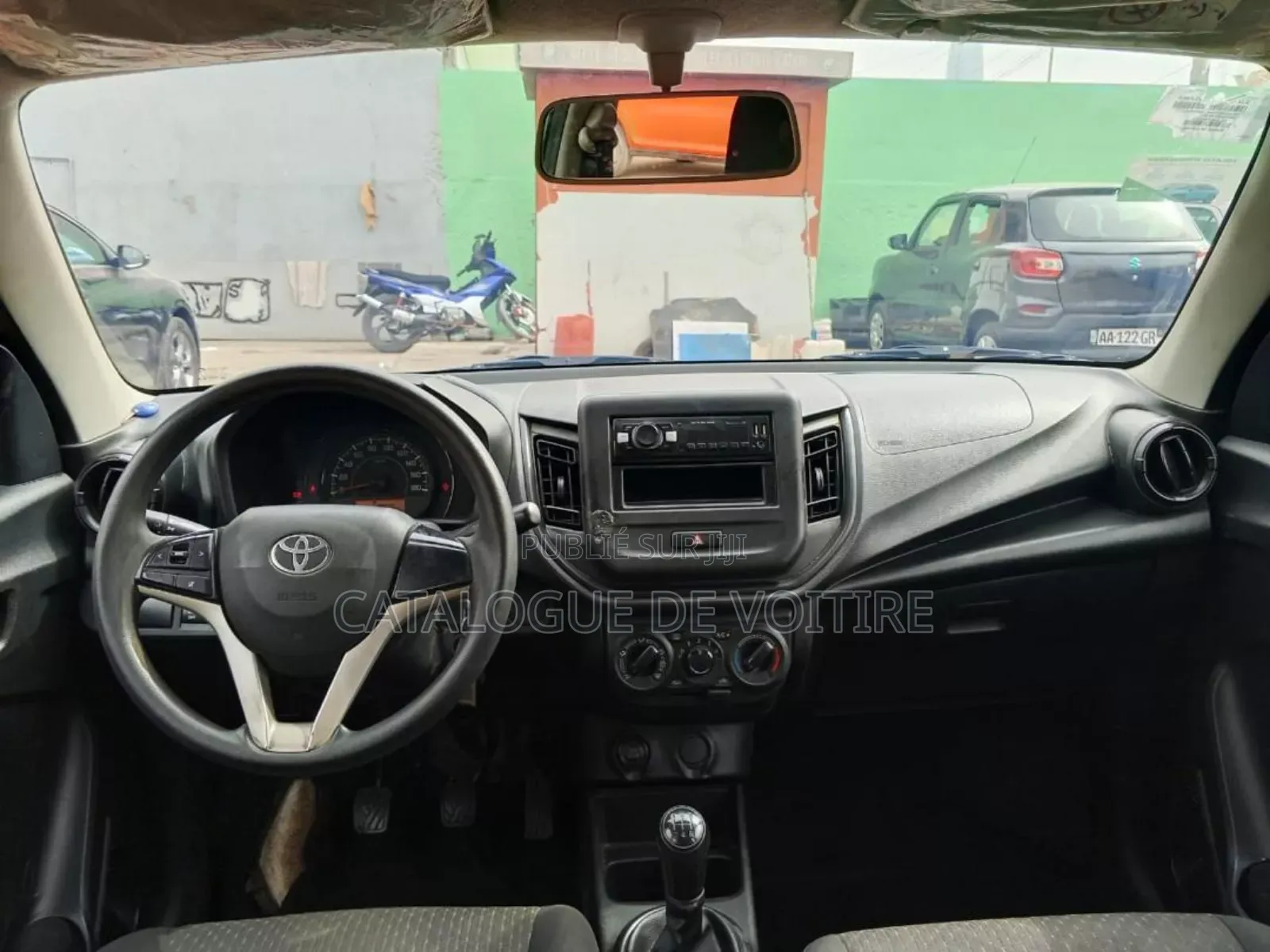 Toyota Vitz 2020 Orange