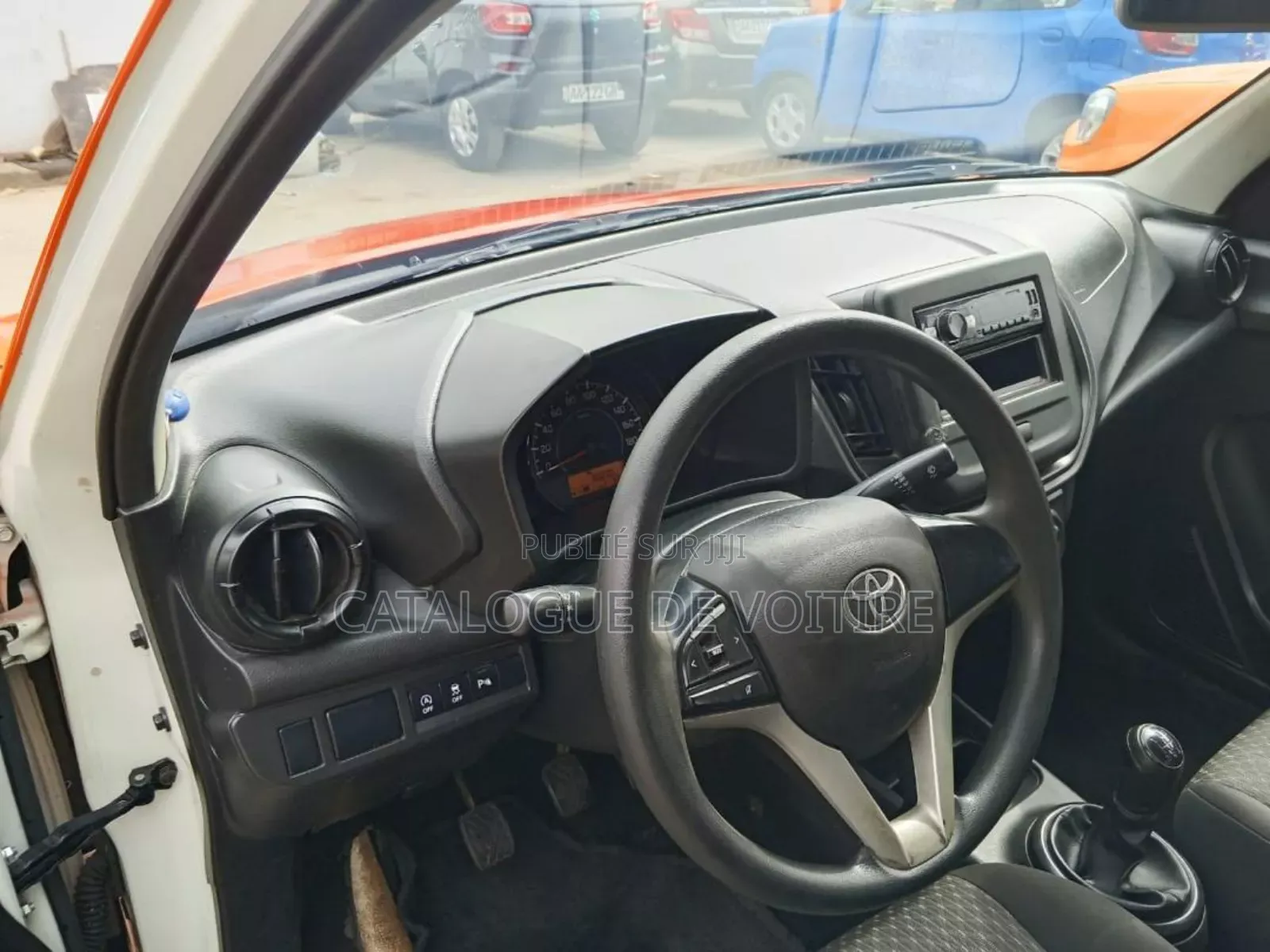 Toyota Vitz 2020 Orange