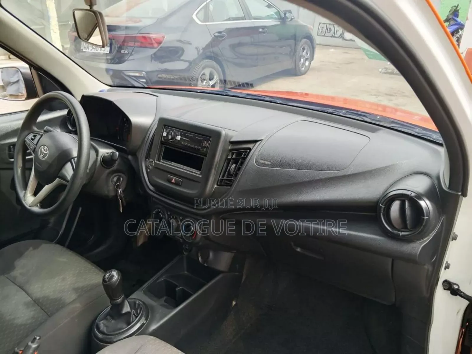 Toyota Vitz 2020 Orange