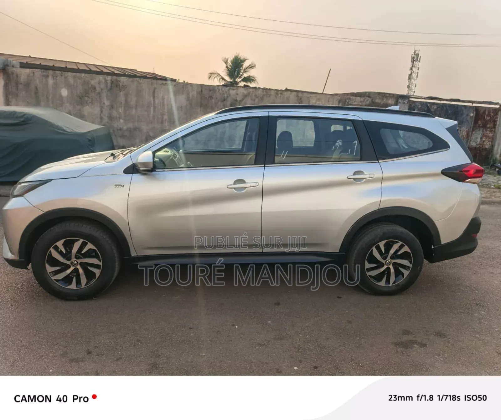 Toyota Rush 2022 Gris