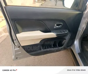 Toyota Rush 2022 Gris