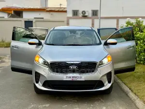 Kia Sorento 2022 Gris