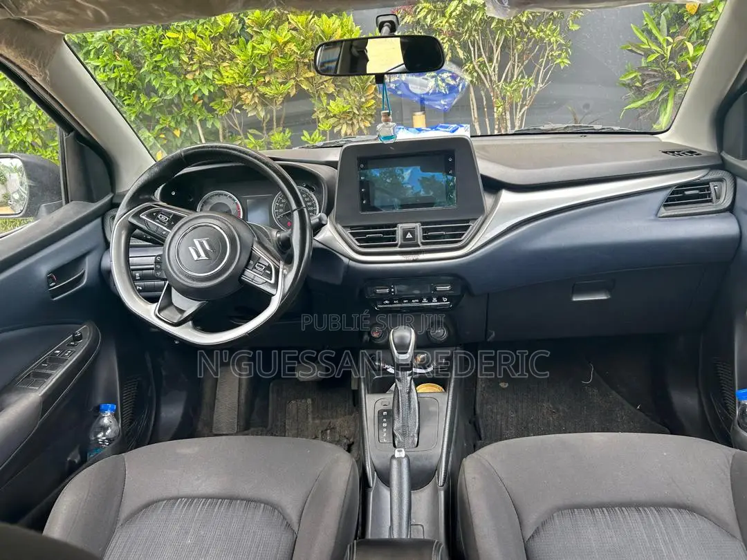 Suzuki Baleno 2022 Noir