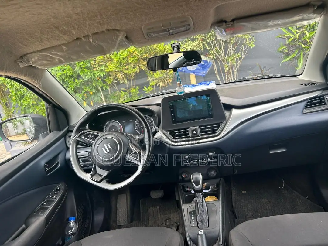 Suzuki Baleno 2022 Noir