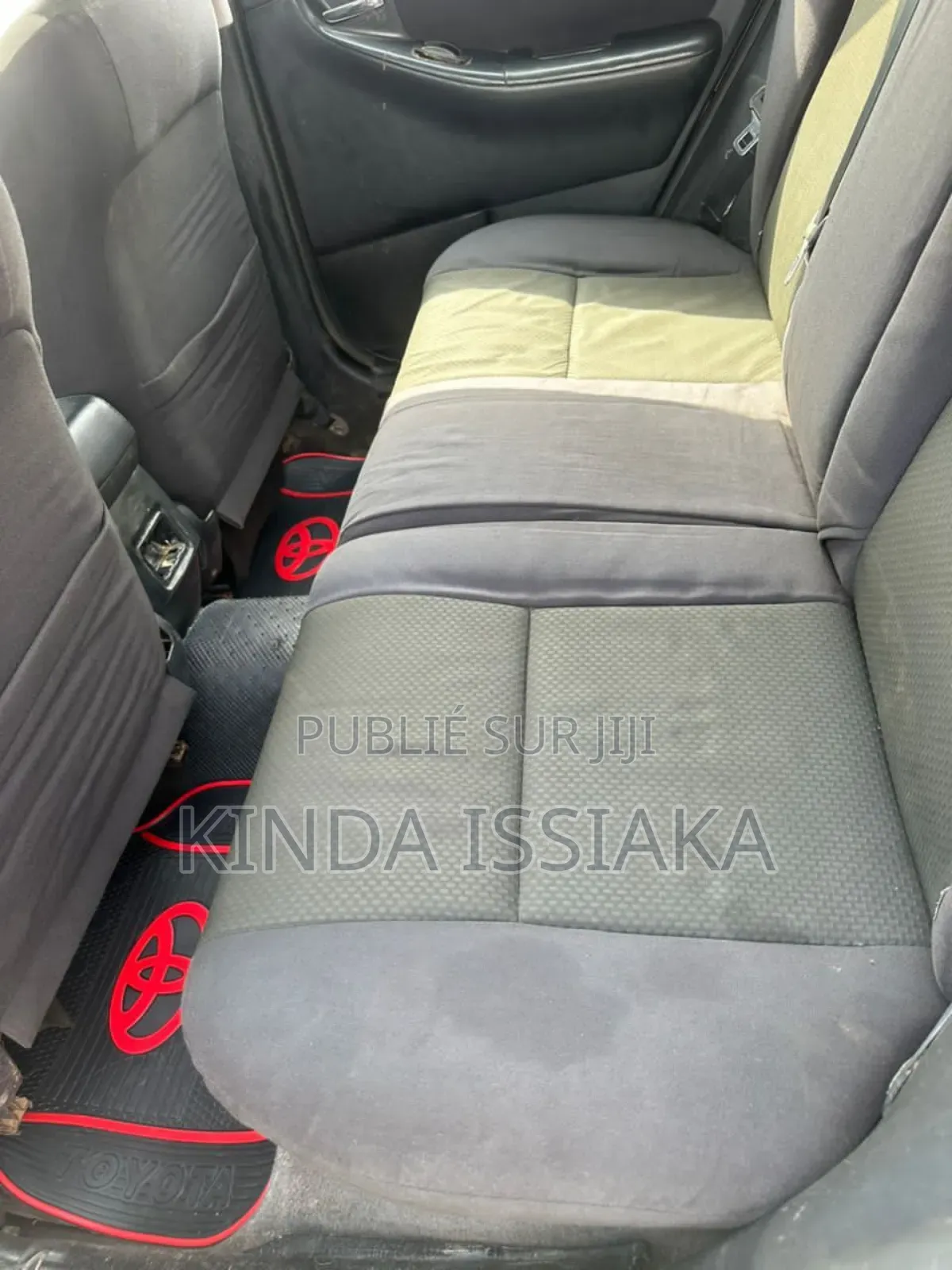 Toyota Corolla Sedan 2004 Gris