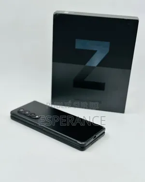 Nouveau Samsung Galaxy Z Fold 3 256 GB Noir