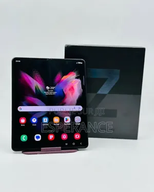 Nouveau Samsung Galaxy Z Fold 3 256 GB Noir