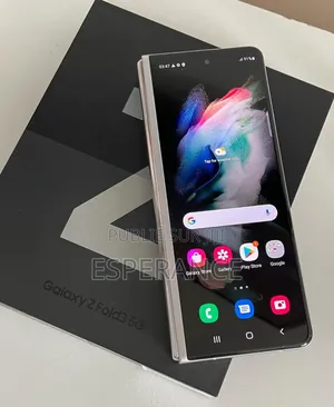 Nouveau Samsung Galaxy Z Fold 3 256 GB Noir