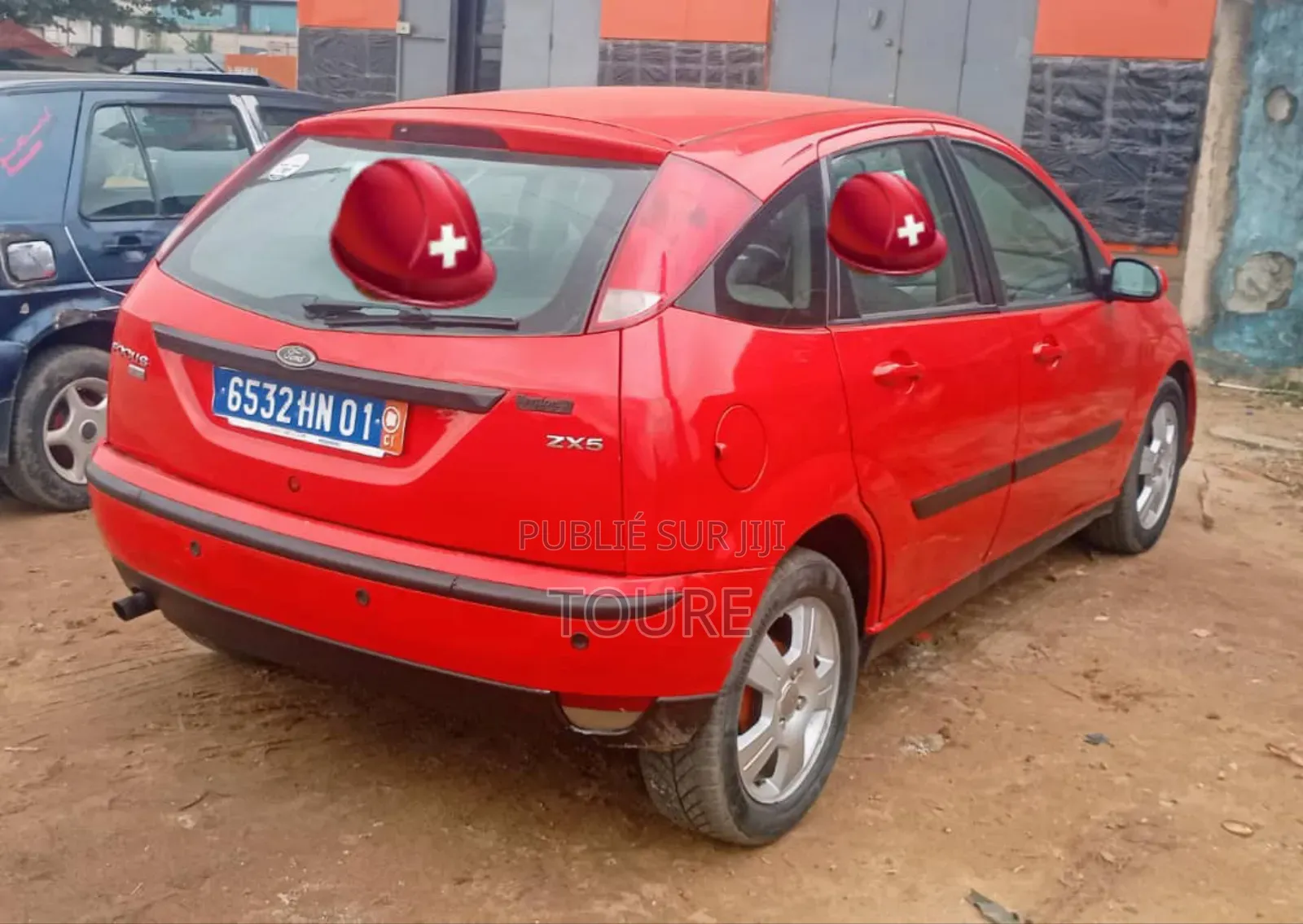 Ford Focus 2000 Rouge