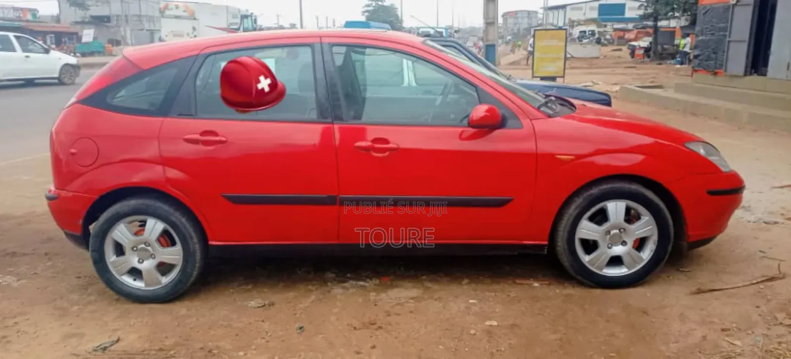 Ford Focus 2000 Rouge