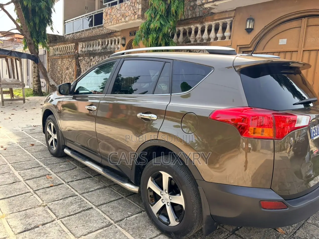 Toyota RAV4 LE 4dr SUV AWD (2.5L 4cyl 6A) 2015 Doré