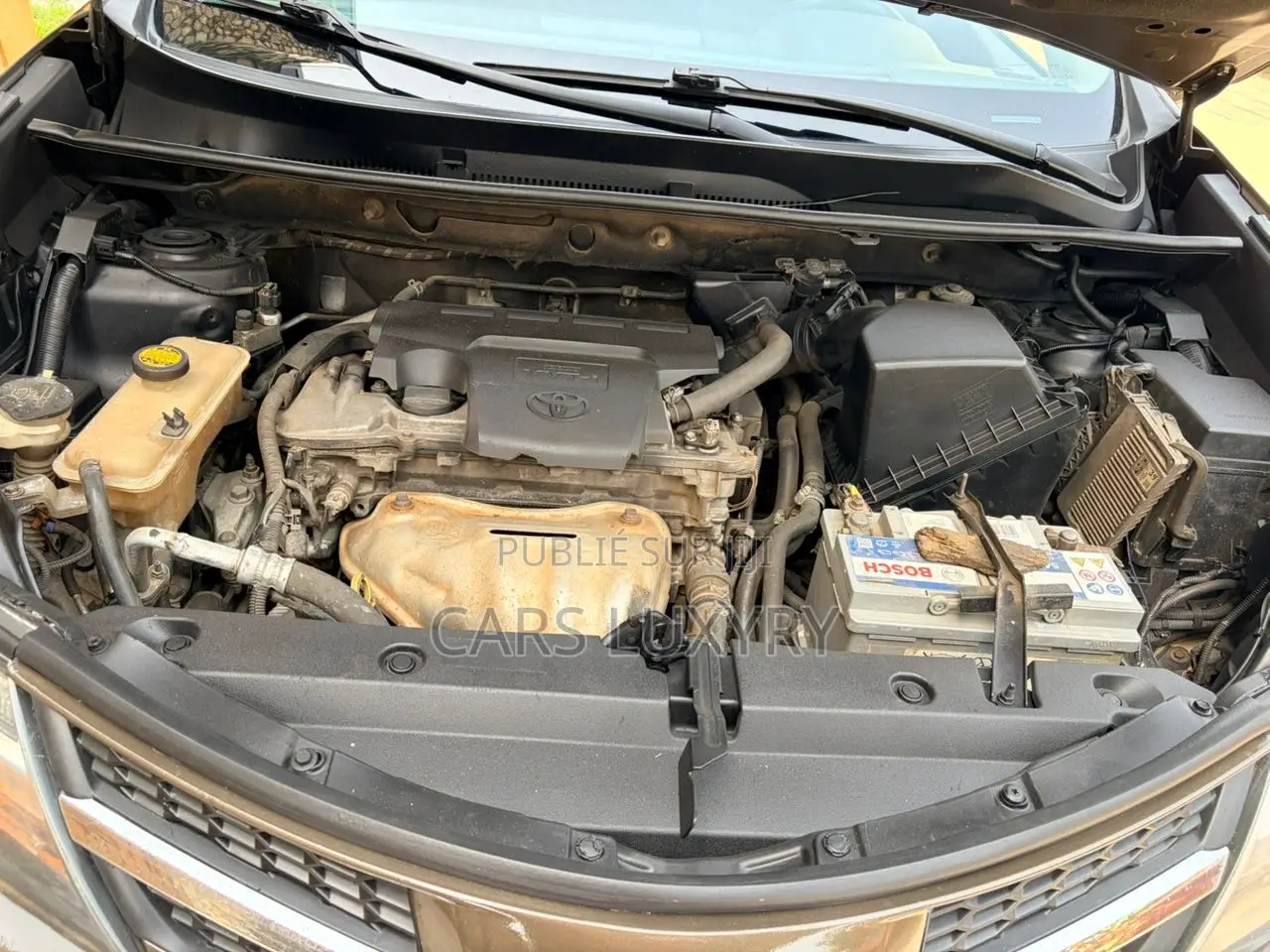 Toyota RAV4 LE 4dr SUV AWD (2.5L 4cyl 6A) 2015 Doré