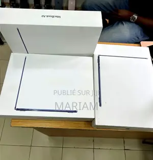 Nouveau Apple MacBook Air 2025 M4 13-inch 16GB Apple M4 SSD 256GB