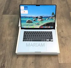 Nouveau Apple MacBook Air 2025 M4 13-inch 16GB Apple M4 SSD 256GB