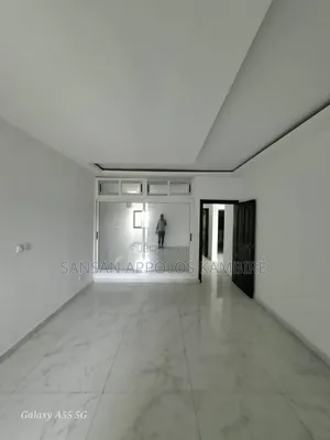 4chbre Duplex dans Une Belle Villa, Cocody à Louer