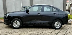 Suzuki Dzire 2025 Noir
