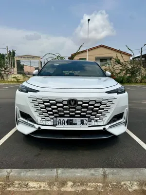 Changan UNI-K 2022 Blanc