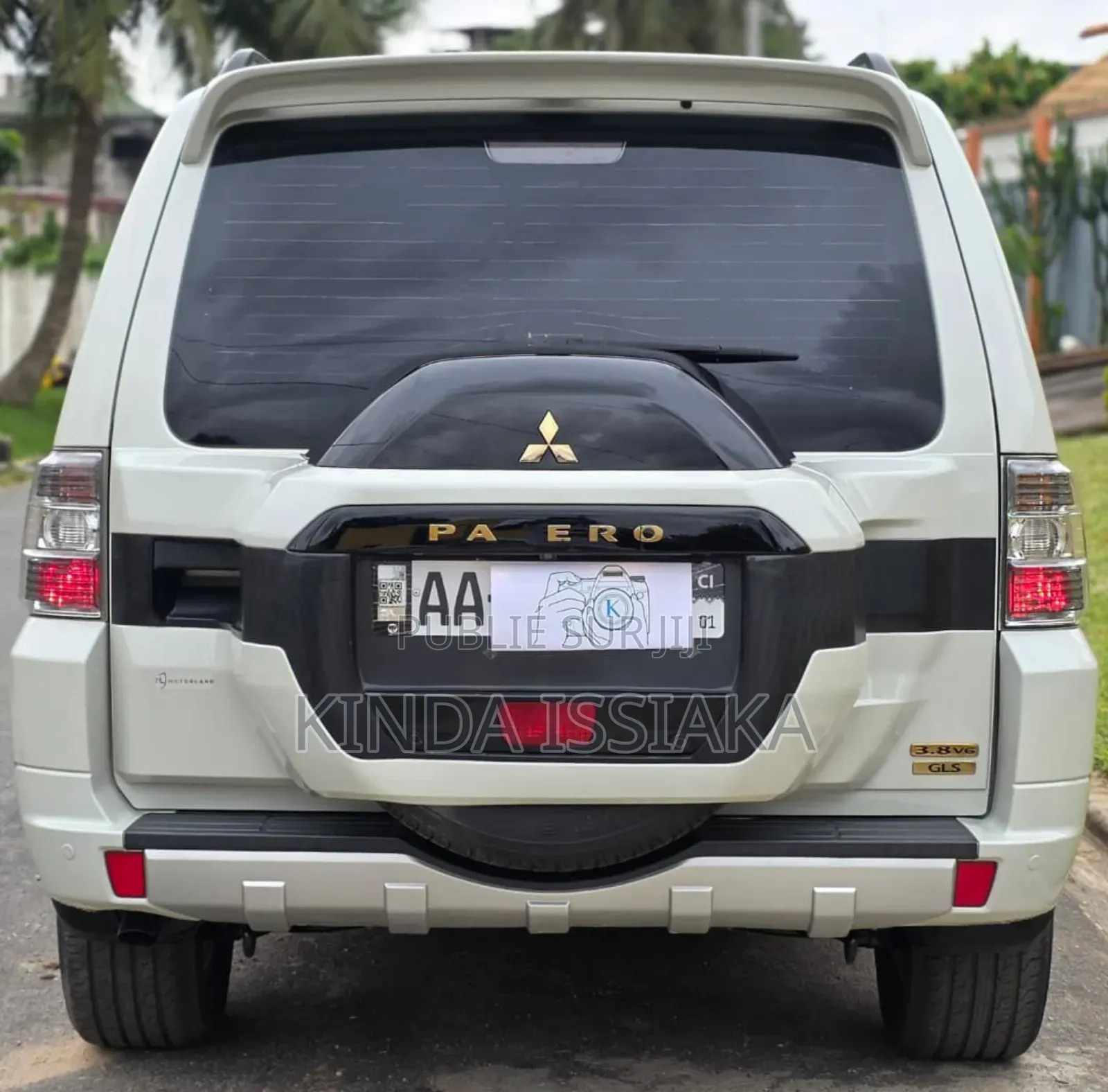Mitsubishi Pajero 2023 Gris