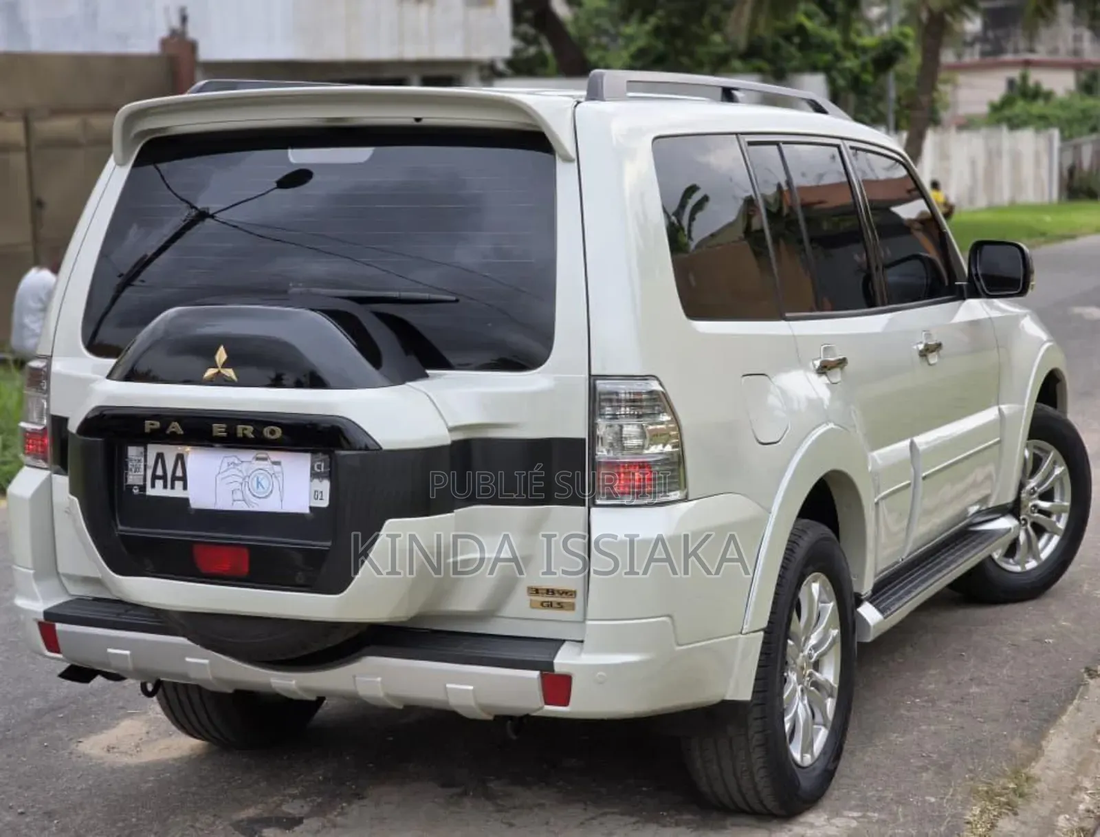 Mitsubishi Pajero 2023 Gris