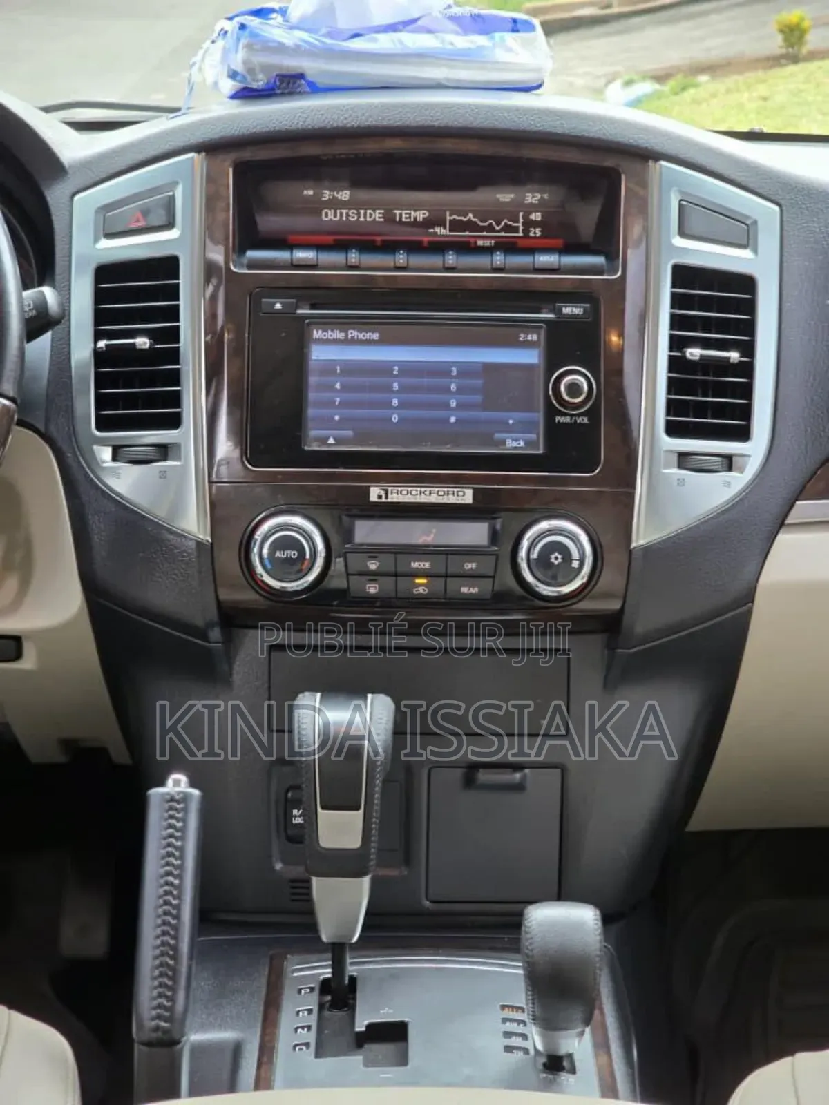 Mitsubishi Pajero 2023 Gris