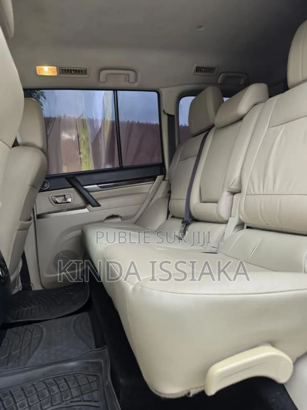 Mitsubishi Pajero 2023 Gris