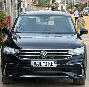 Volkswagen Tiguan 2025 Bleu