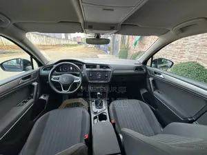 Volkswagen Tiguan 2025 Bleu