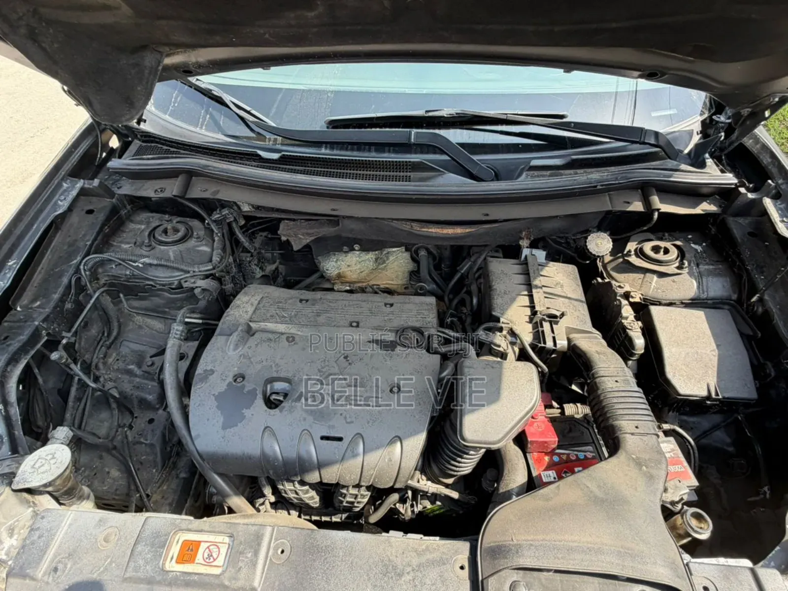 Mitsubishi Outlander ES AWC 2016 Beige