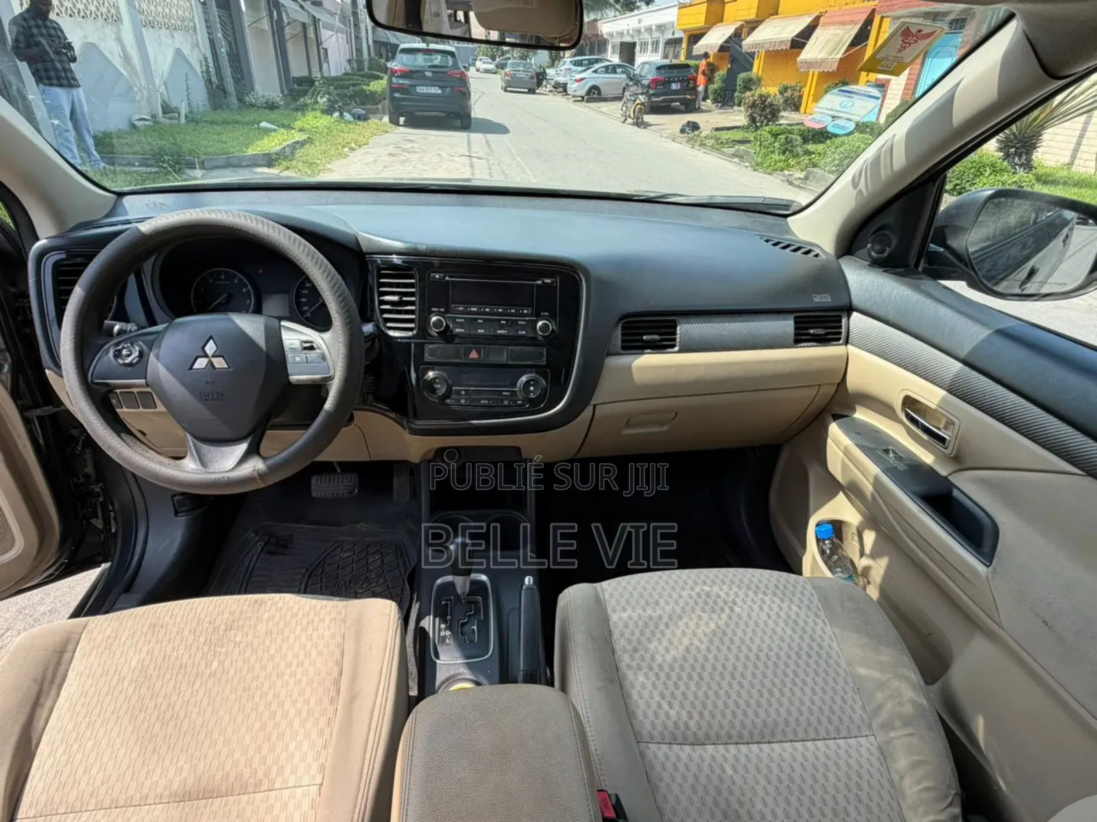 Mitsubishi Outlander ES AWC 2016 Beige