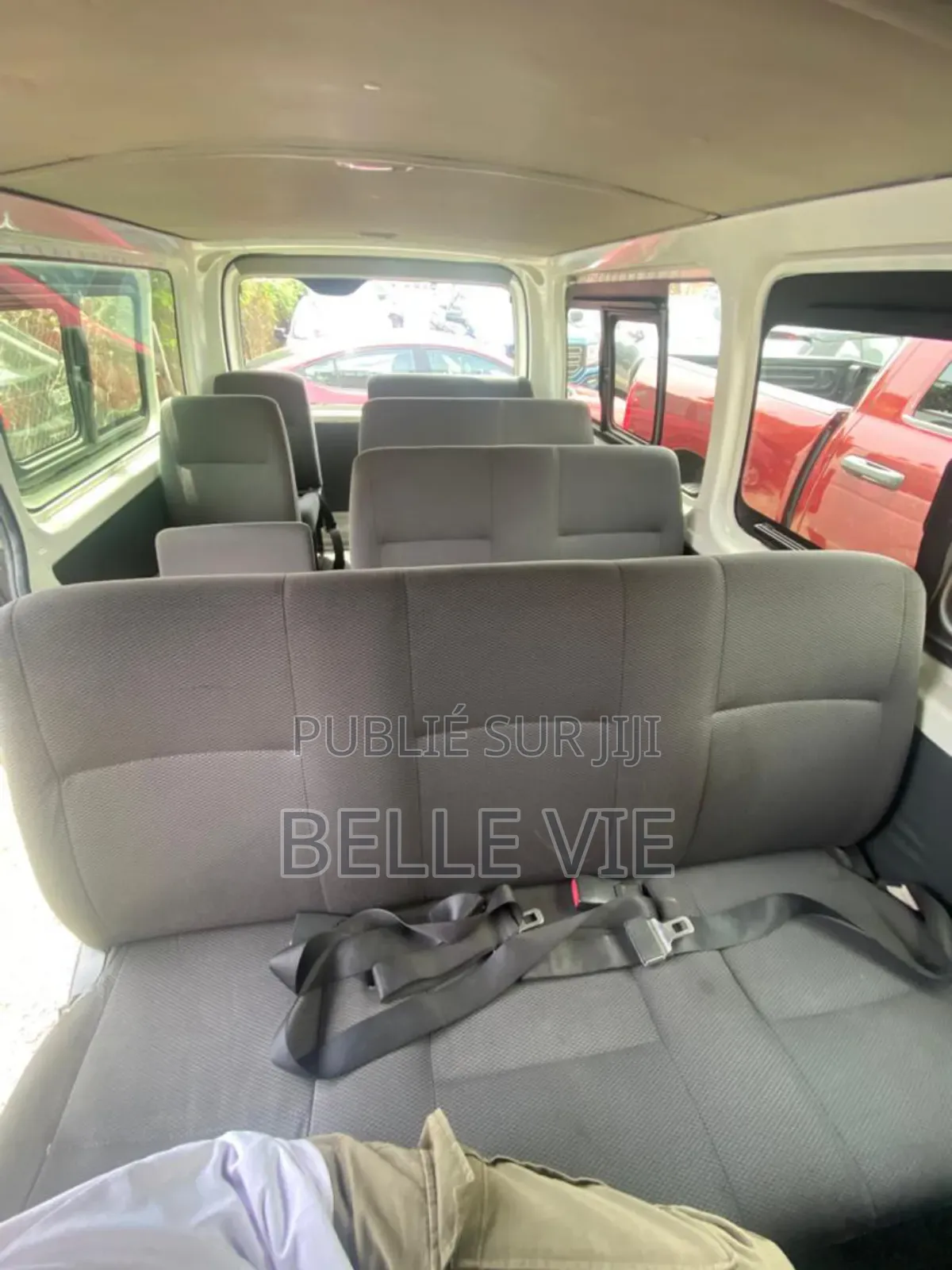 Toyota HiAce 2020 Blanc