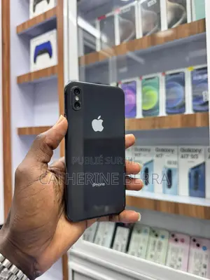 Apple iPhone X 64 GB Noir