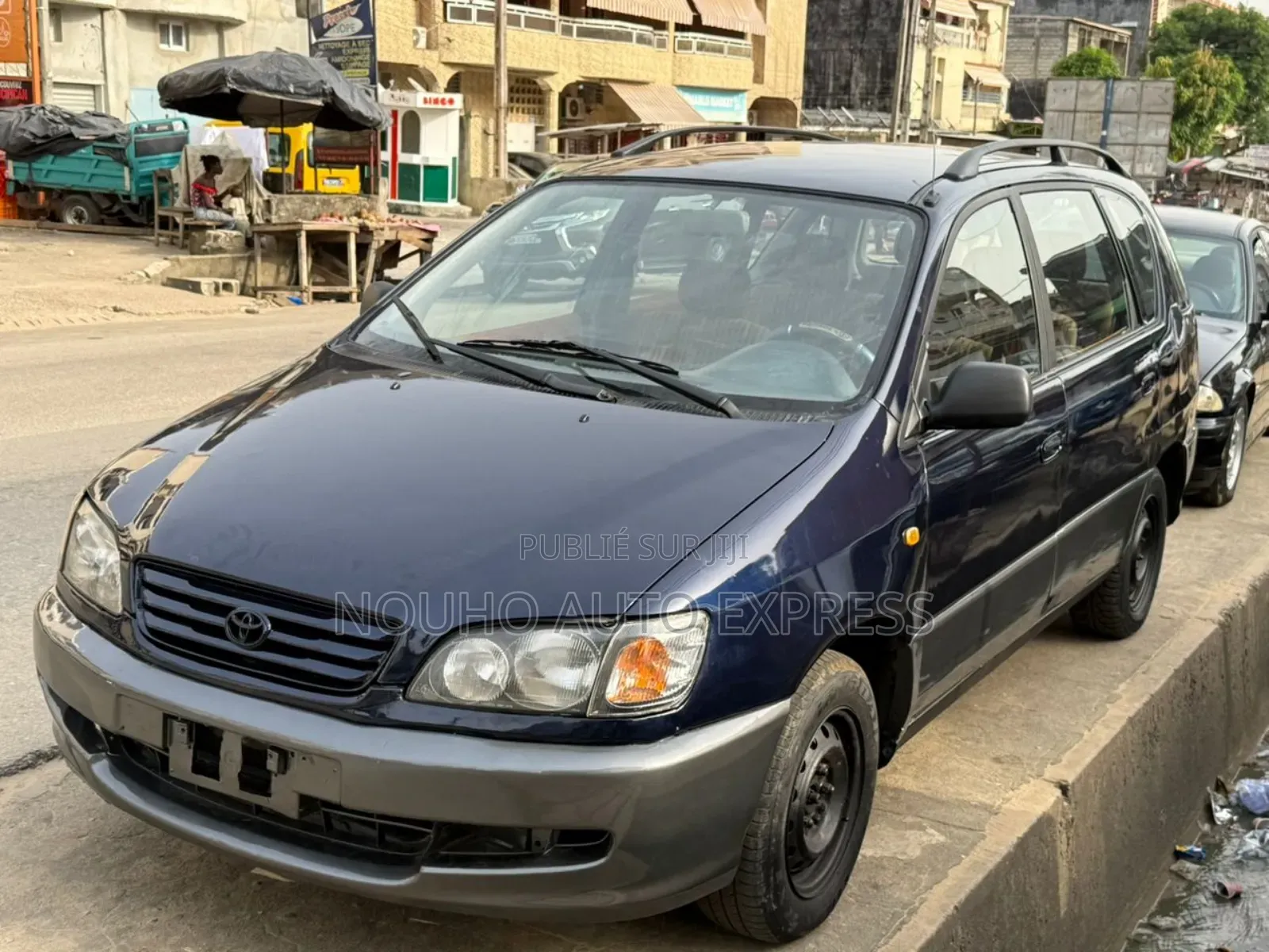 Toyota Picnic 2.0 FWD 2005 Gris