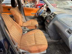 Toyota Picnic 2.0 FWD 2005 Gris