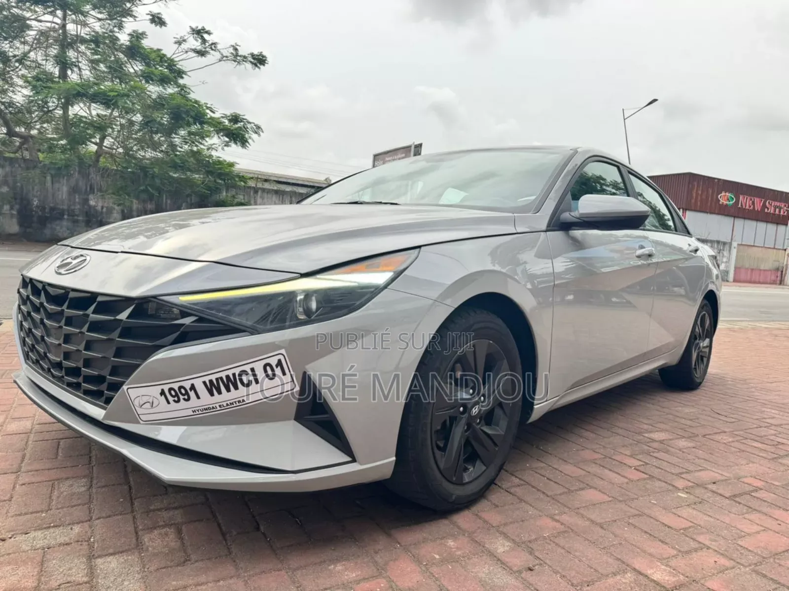 Hyundai Elantra 2022 Gris