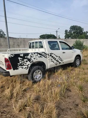 Mitsubishi L200 2010 Blanc