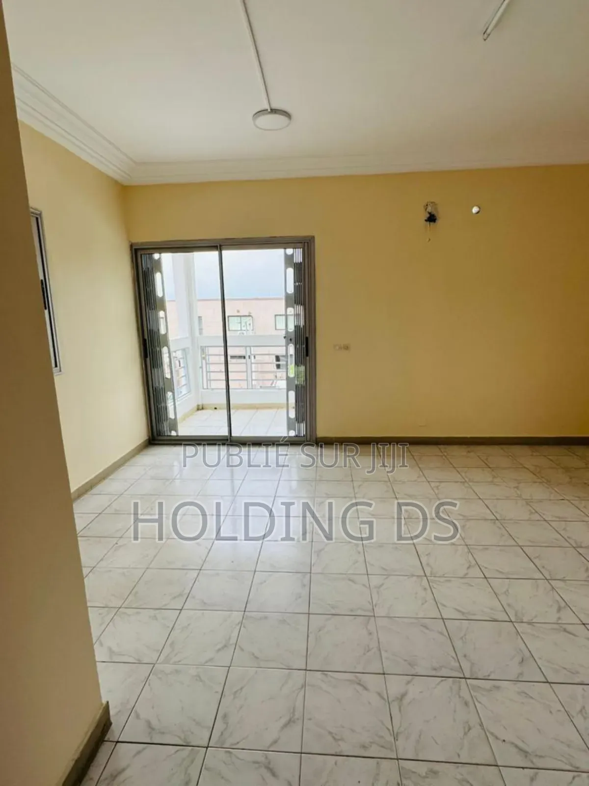 Angré 7e Tranche – #Location Bureaux