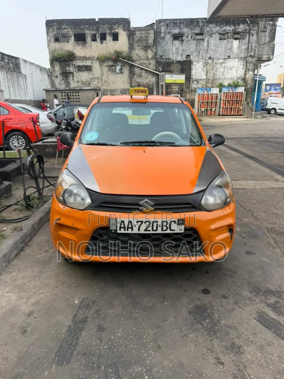 Suzuki Alto 2022 Orange