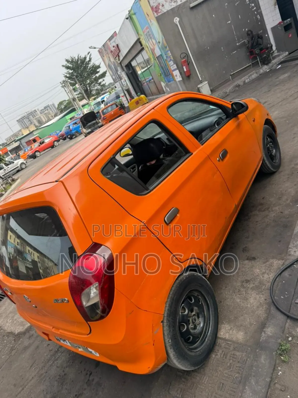 Suzuki Alto 2022 Orange