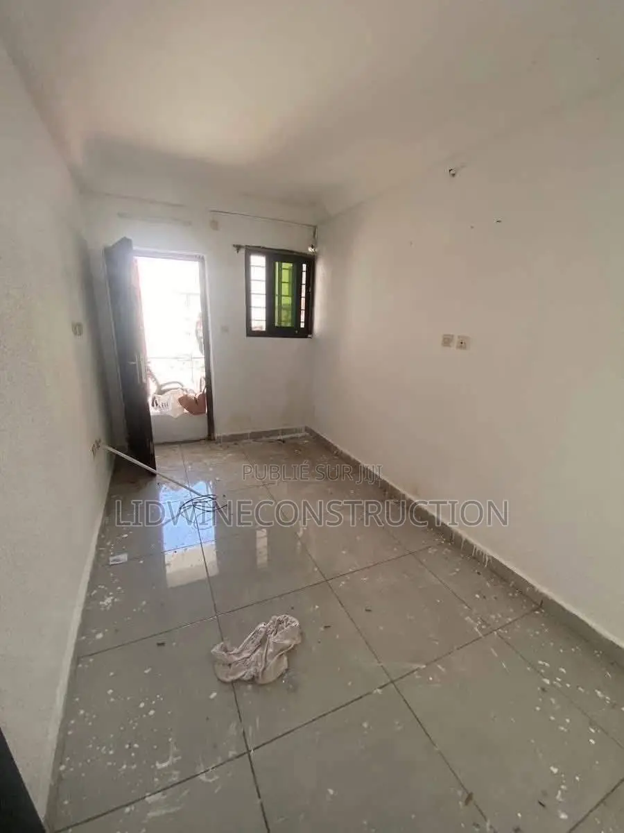 3chbre Villa dans Grand-Bassam à Vendre